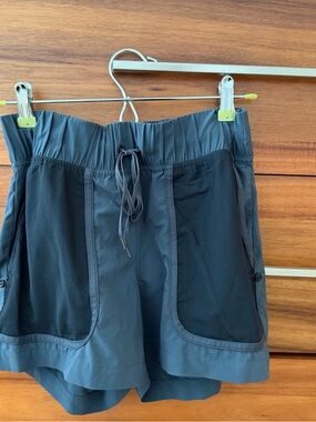 lululemon LAB athletica Women's Dark Gray Athletic Shorts